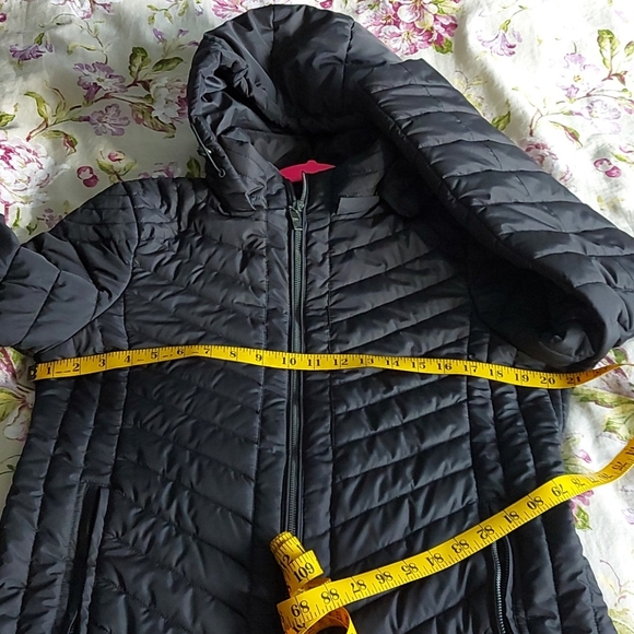 light quilted red x collection spring coat - Picture 10 of 11